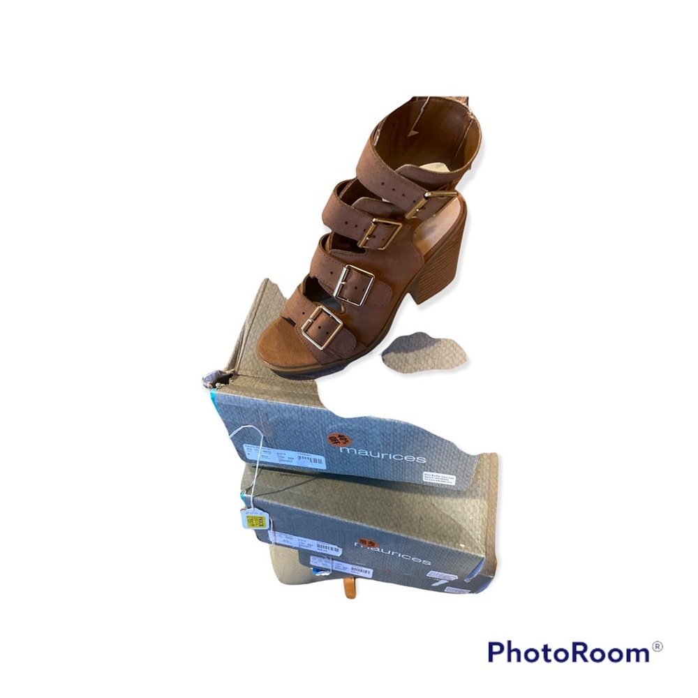 Beautiful multi strap sandal with heel